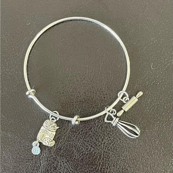 Bakers bracelet  handmade NWOT - Picture 2 of 12